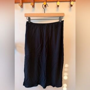 NWT Old Navy Women’s Midi Slip Skirt in Black size S Petite